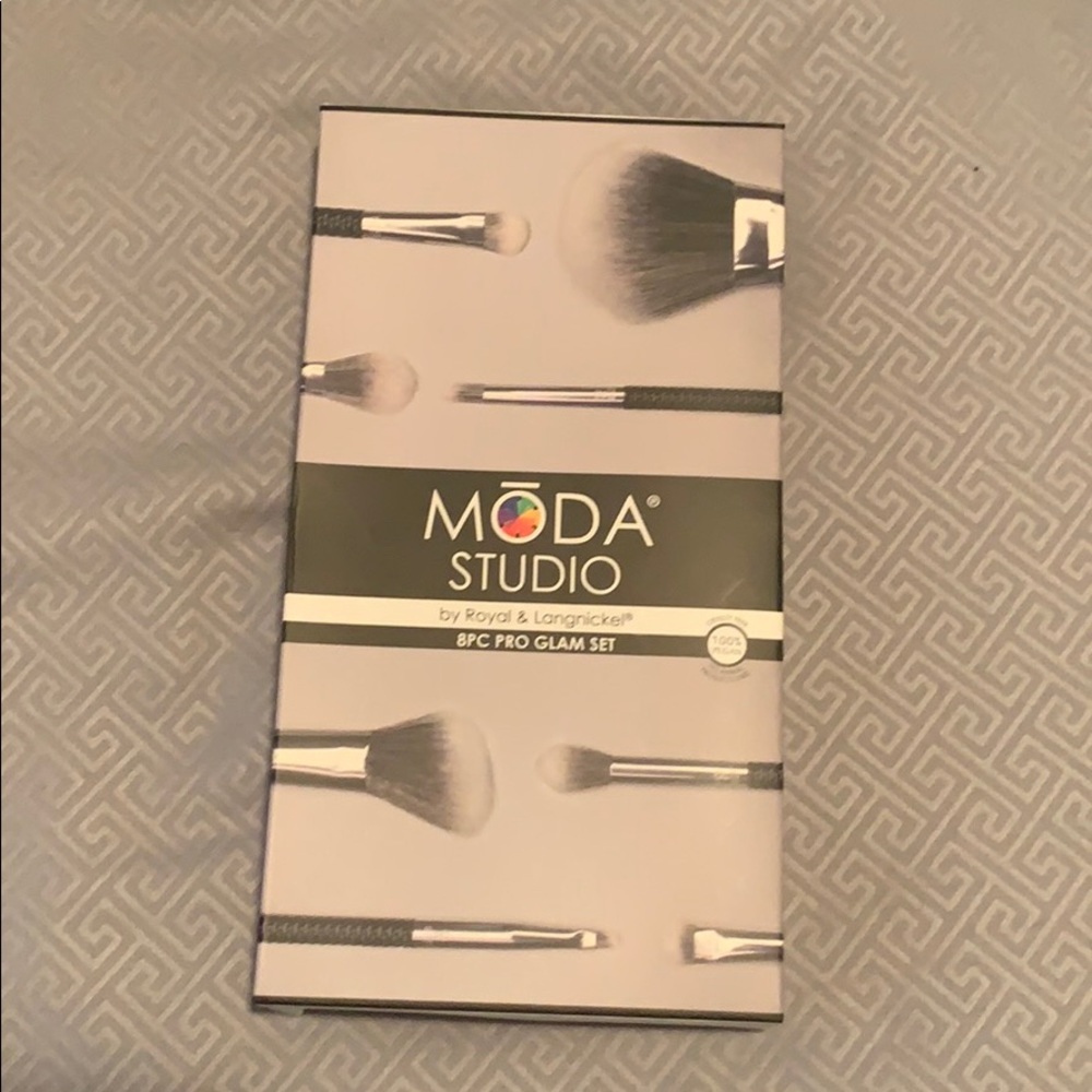 Moda 8 pc Brush Kit